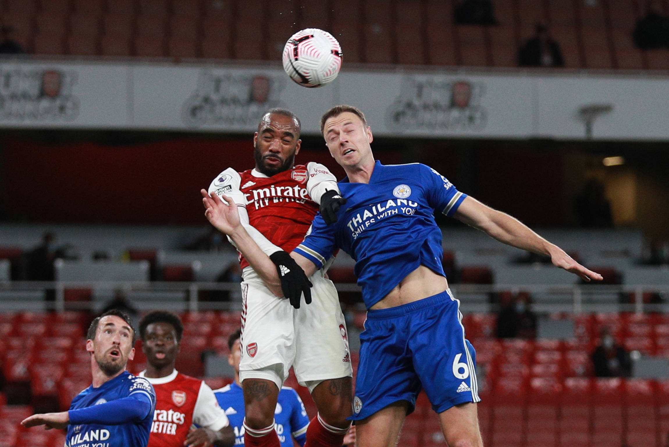 场引发类似 场引发类似